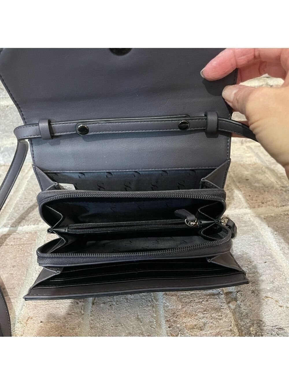 Purse - Picture 10 of 10